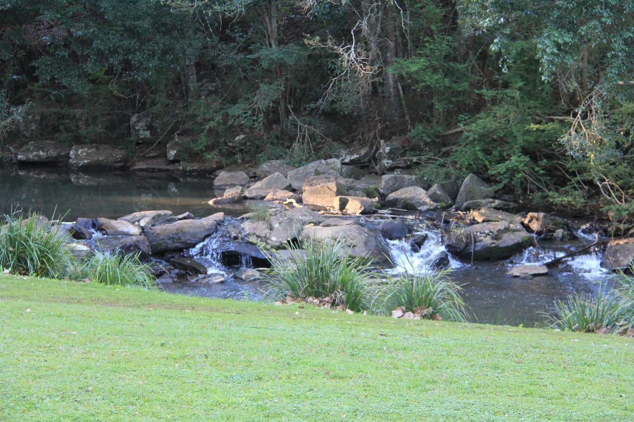 Maleny Hotel Buitenkant foto